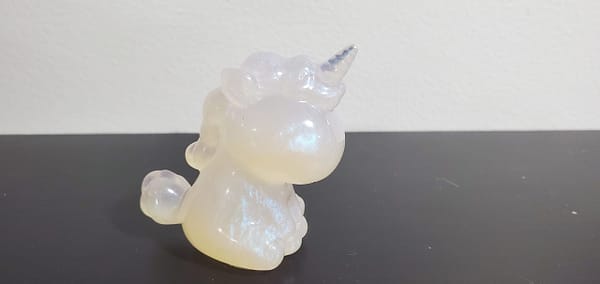 pearl unicorn epoxy figure